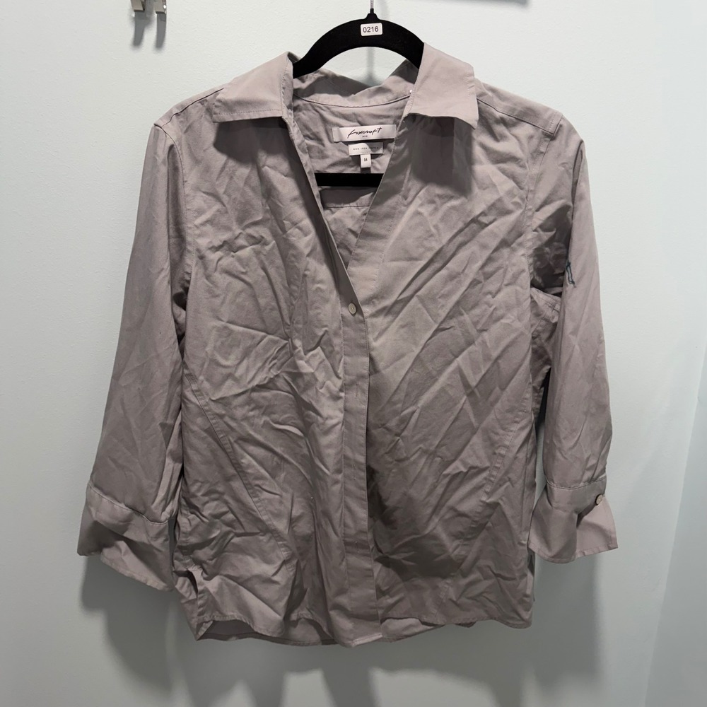 Foxcroft NYC Non-Iron Stretch Shirt Size M Gray 3/4 Sleeve Cotton Blouse